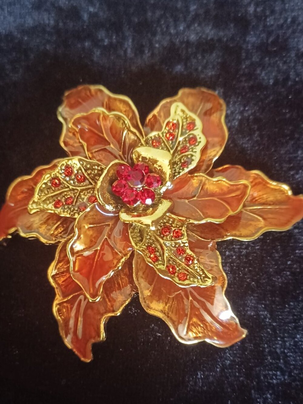 Lovely Caramel Enamel Colored Flower Brooch/Pendent